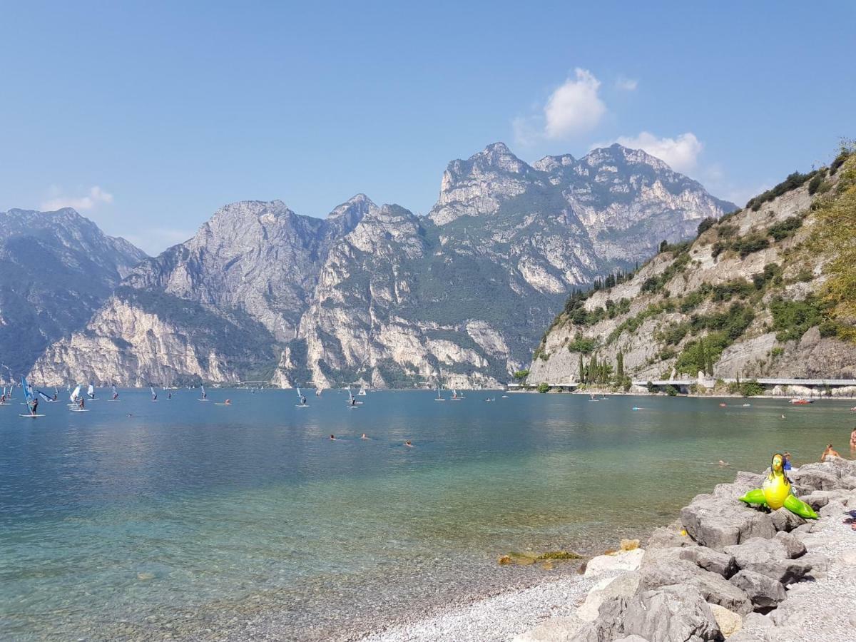 Torbole Lake Front トルボレ エクステリア 写真
